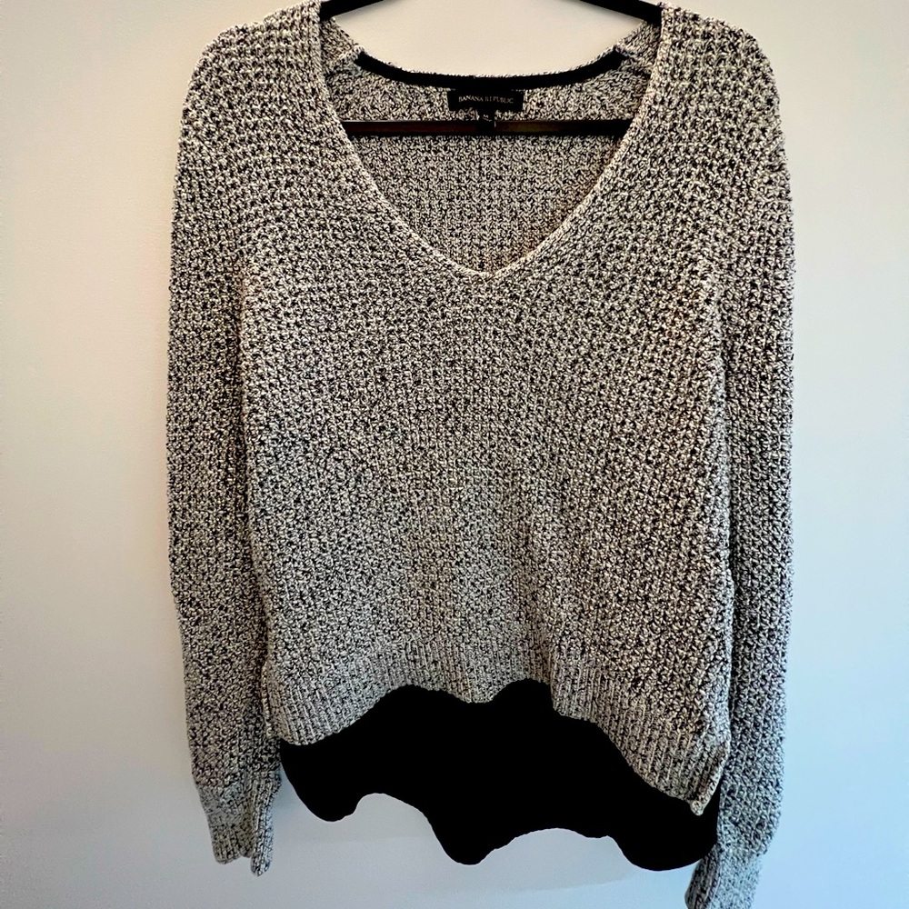 Banana Republic grey sweater, size M